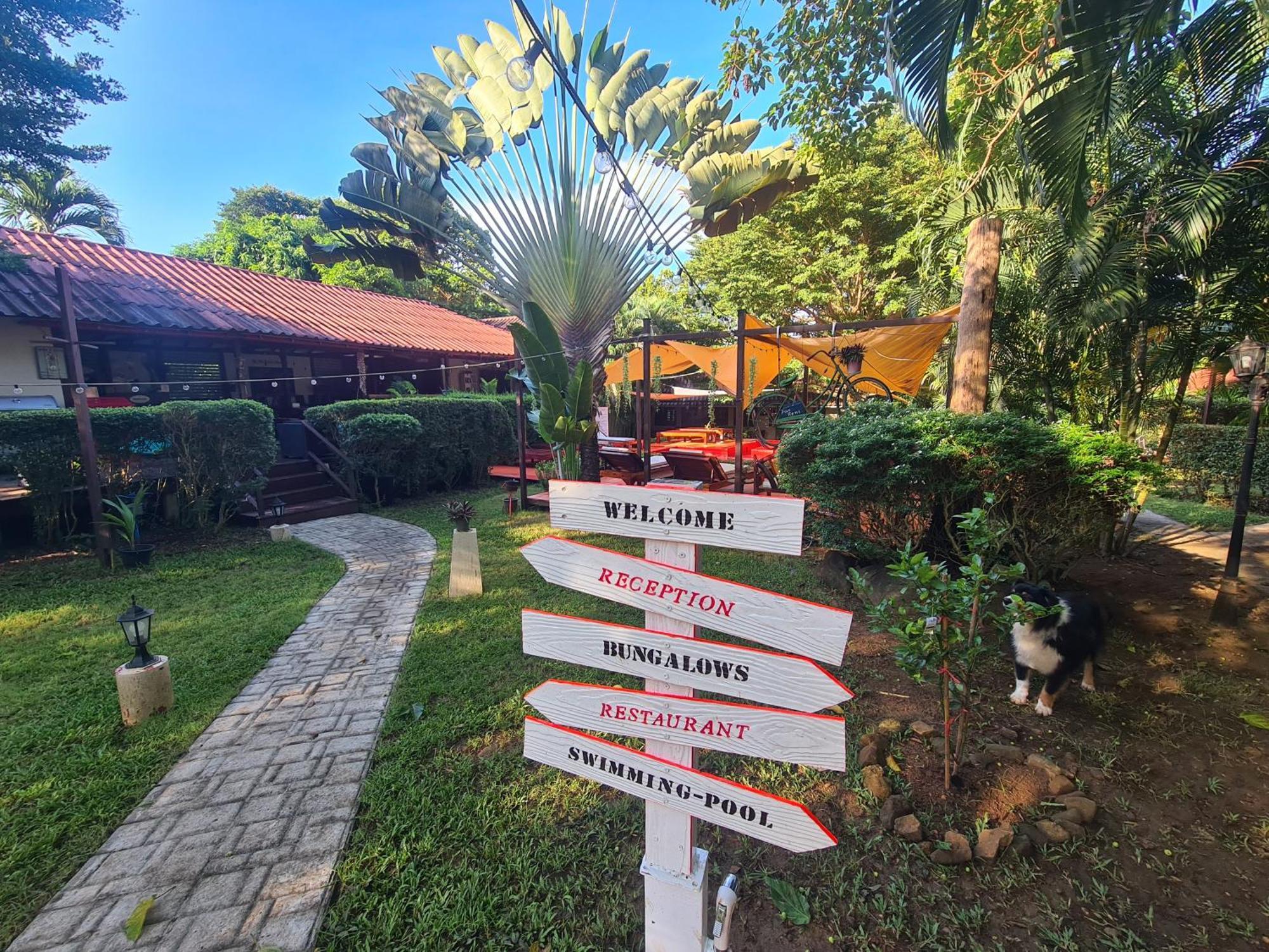 Red Moon Hideaway Hotel Koh Chang Bagian luar foto