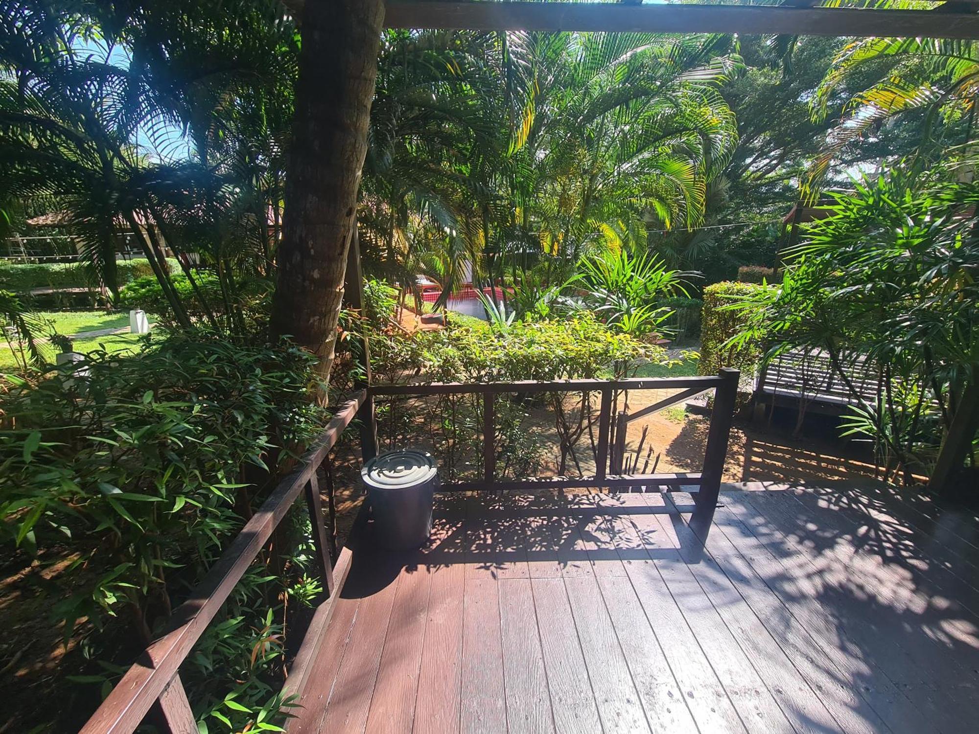 Red Moon Hideaway Hotel Koh Chang Bagian luar foto