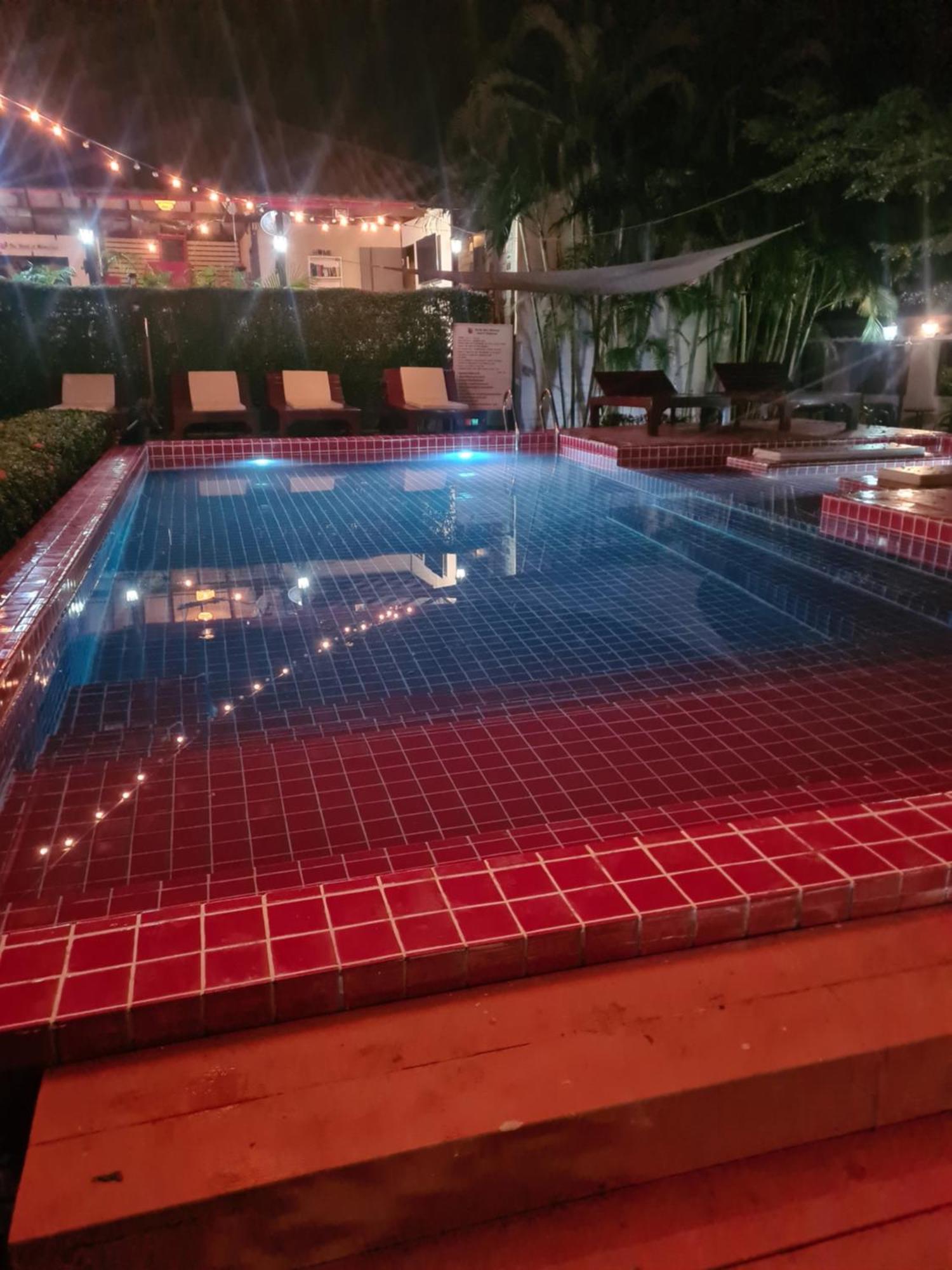 Red Moon Hideaway Hotel Koh Chang Bagian luar foto