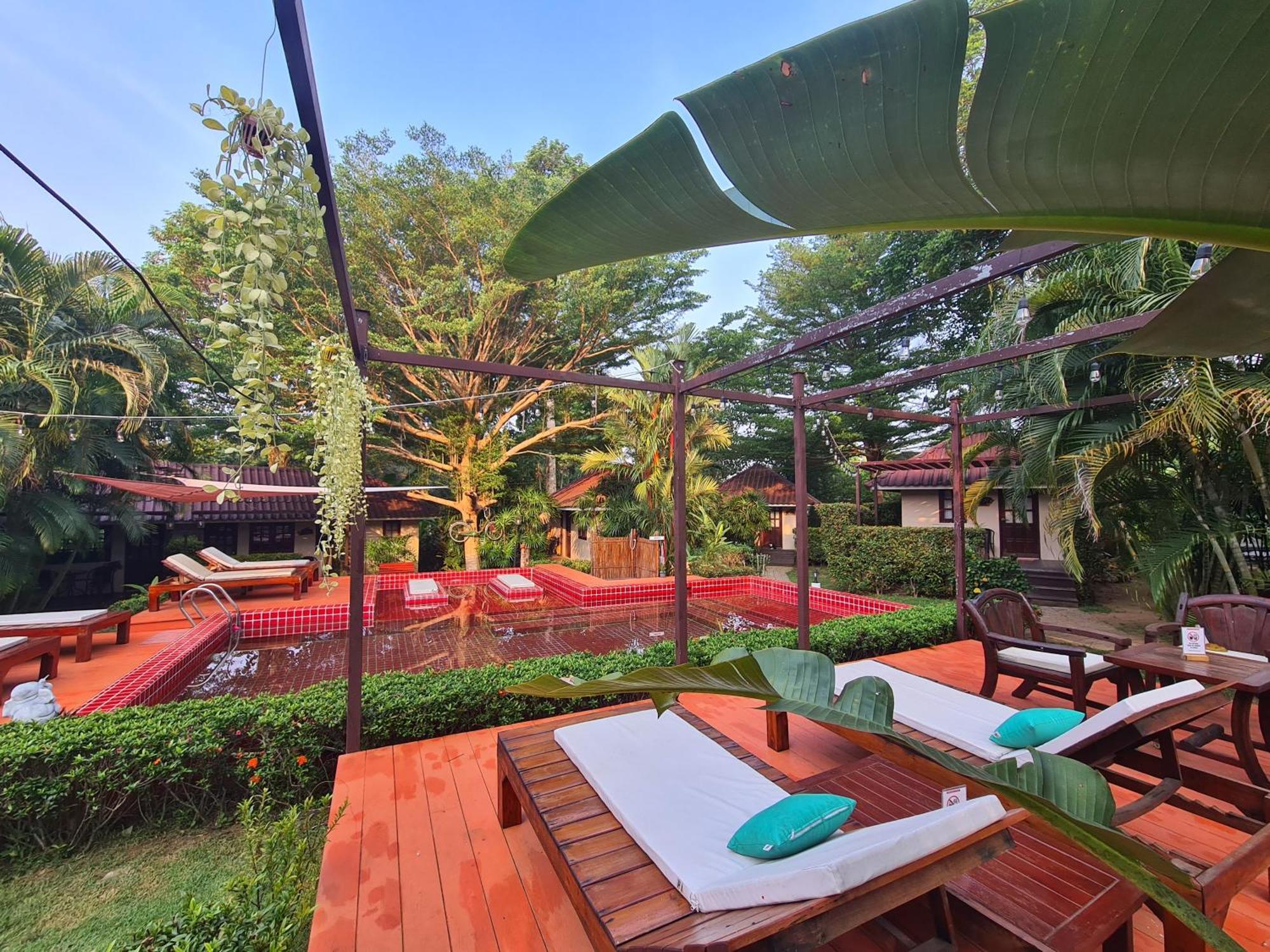 Red Moon Hideaway Hotel Koh Chang Bagian luar foto