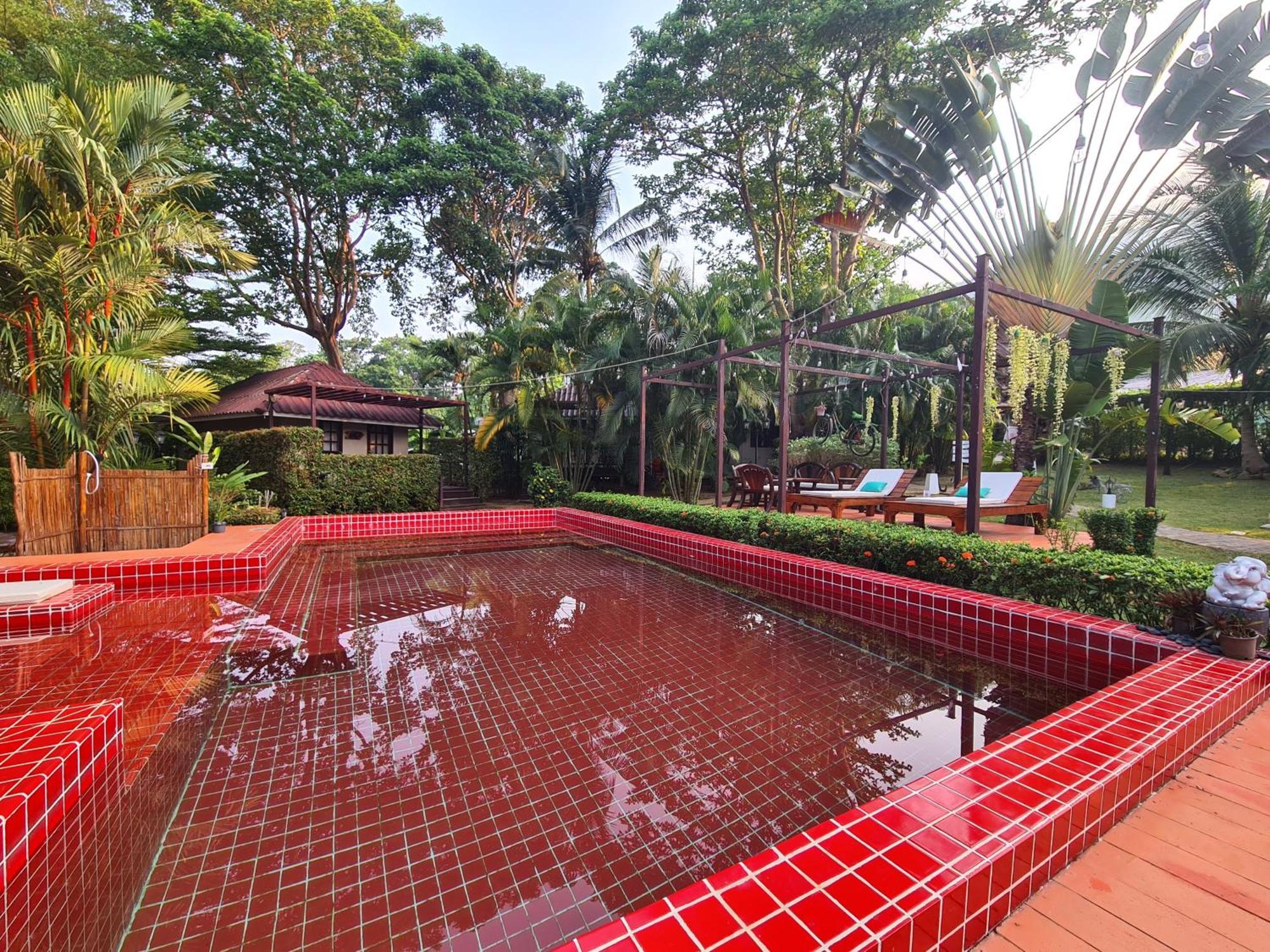 Red Moon Hideaway Hotel Koh Chang Bagian luar foto