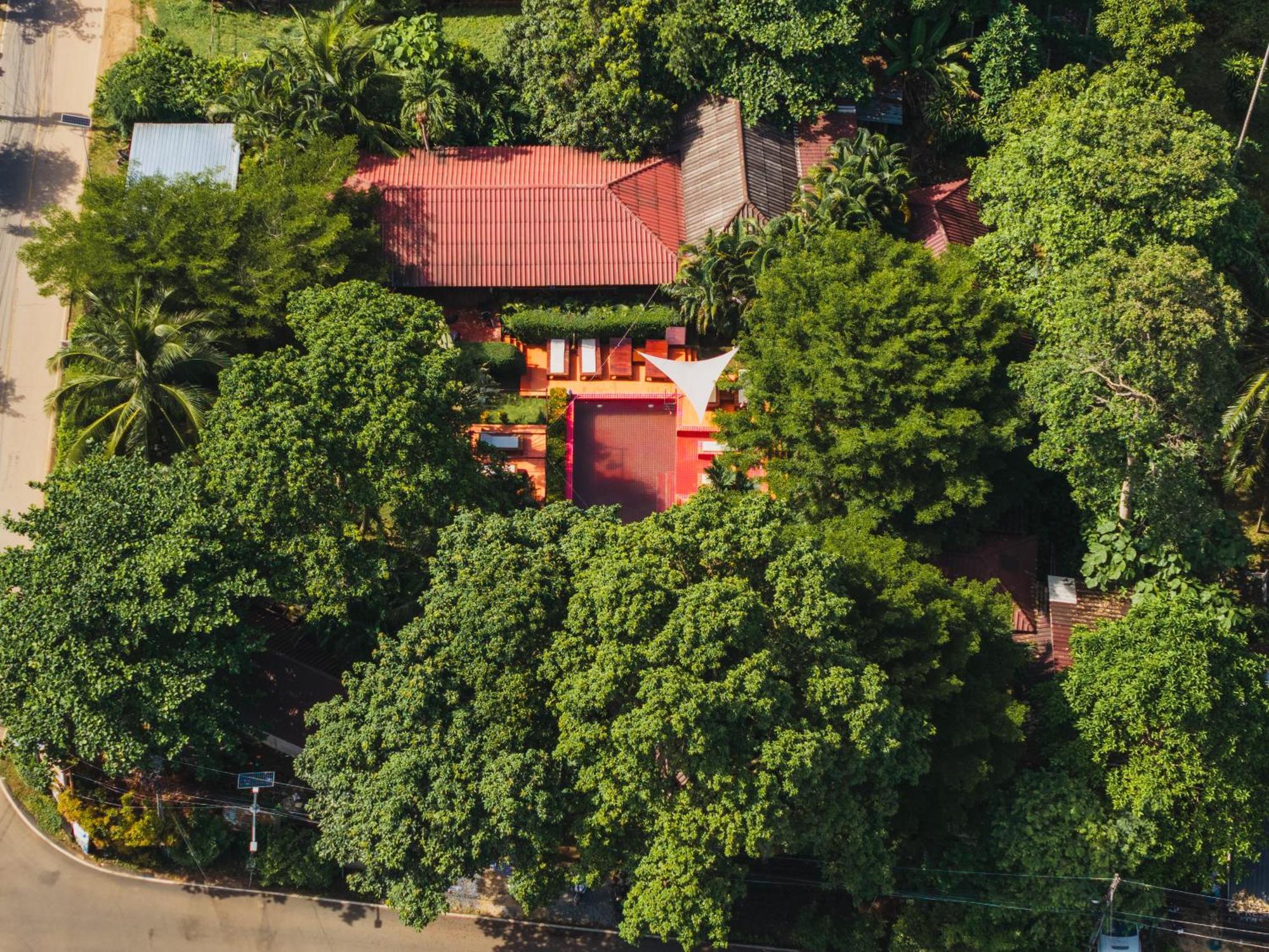 Red Moon Hideaway Hotel Koh Chang Bagian luar foto
